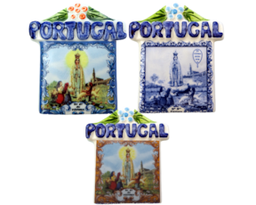 Magnético em faiança decorado motivo Nossa Senhora de Fátima