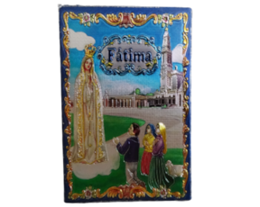 Magnético em borracha (brilhante) motivo N.S. de Fátima e os pastorinhos