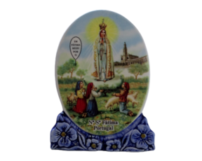 Placa oval em faiança decorada motivo Nossa Senhora de Fátima