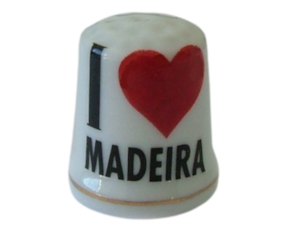Dedal em porcelana decorado motivo I love Madeira