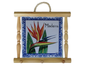 Suporte de panos em madeira natural 10x10 cm motivo estrelícia