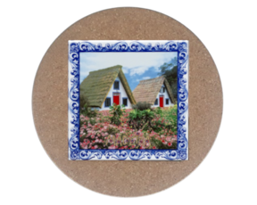 Azulejo decorado 15x15 cm com base de cortiça redonda motivo casa santana