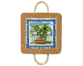 Base de cortiça com corda com azulejo decorado 10x10 cm motivo carro de vimes
