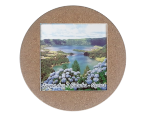 Azulejo decorado 15x15 cm com base de cortiça redonda motivo lagoa das 7 cidades