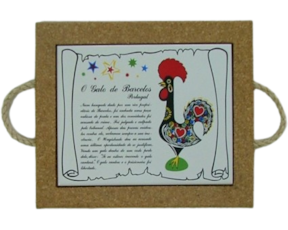 Azulejo com cortiça (com corda) decorado lenda Galo de Barcelos 15x20cm