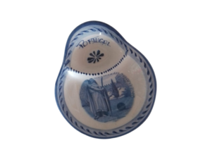 Azeitoneira em faiança decorada D. Afonso Henriques - Guimarães azul