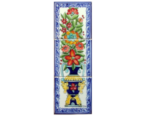 Painel pintado à mão composto por 3 azulejos florão cor