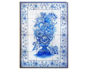 Painel pintado à mão composto por 12 azulejos florão azul